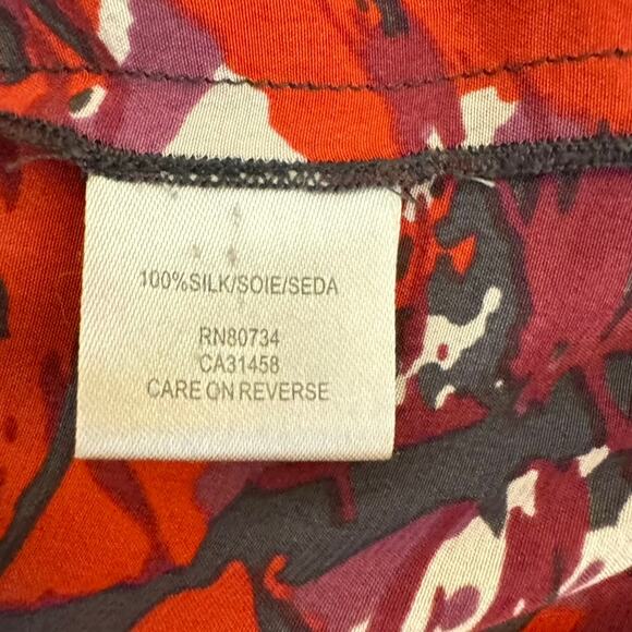 BCBGMaxAzria Silk Top Small Shell Sleeveless - Picture 4 of 8